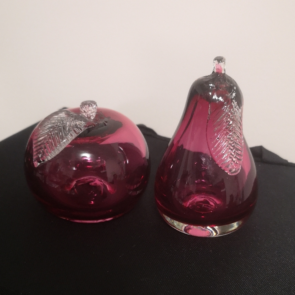 Elegant Blown Art Glass Apple and Pear Figurines Set of Two